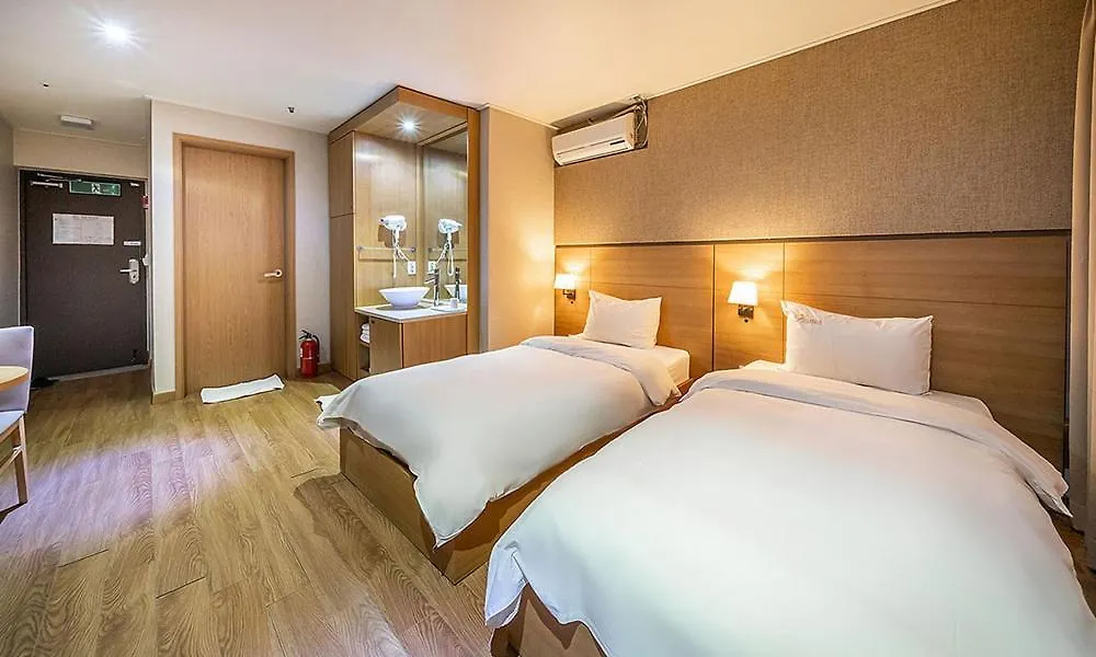 ***  Incheon Wolmido Stellamaris Hotel South Korea