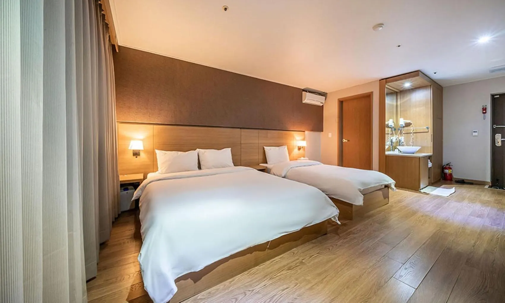 Incheon Wolmido Stellamaris Hotel